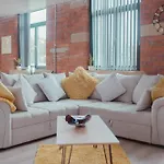 Bv Luxury Apartment Penthouse Conditioning House