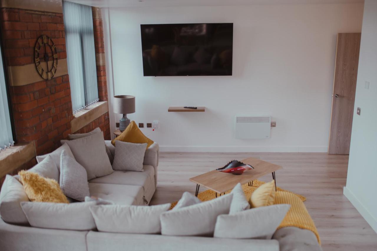 Bv Luxury Penthouse Conditioning House Bradford (West Yorkshire)