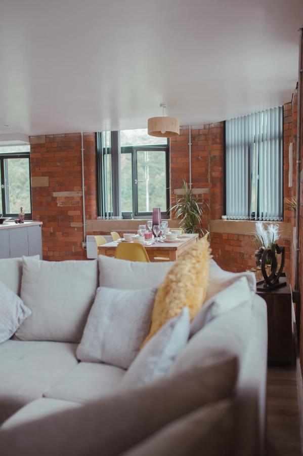 Bv Luxury Penthouse Conditioning House Bradford (West Yorkshire)
